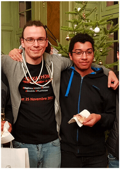 Yohann et Charlie au Hackathon